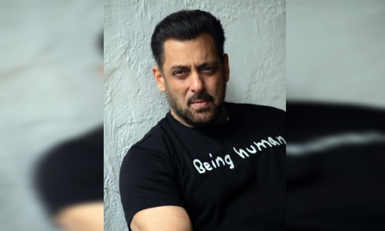 Salman hits back at ARM over Sikandar failure remarks Salman hits back at ARM over Sikandar failure remarks